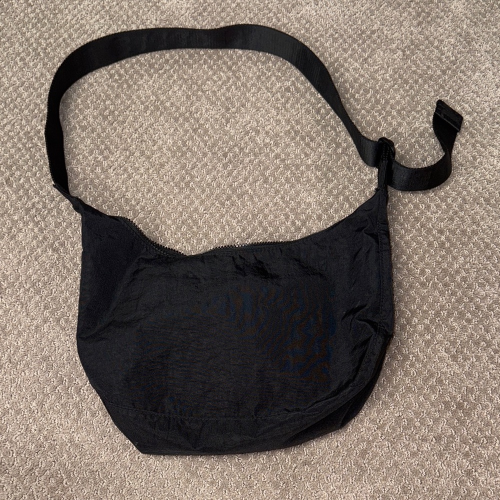 Baggu Medium Crescent Bag